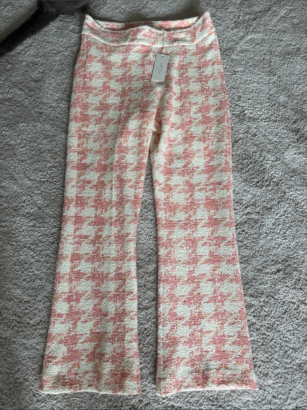 Avenue Montaigne Pink Houndstooth Knit Flared Pants